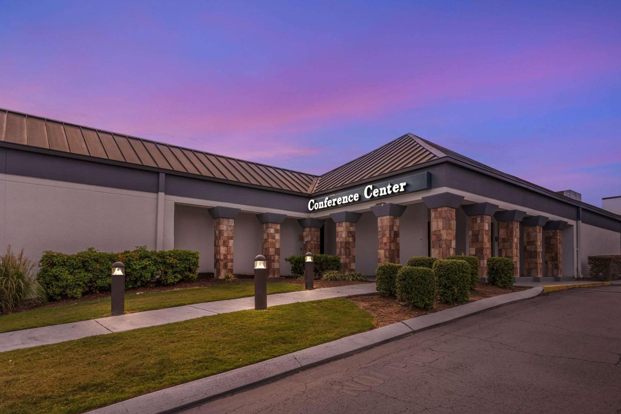 Comfort Inn & Suites Chattanooga-East Ridge Buitenkant foto